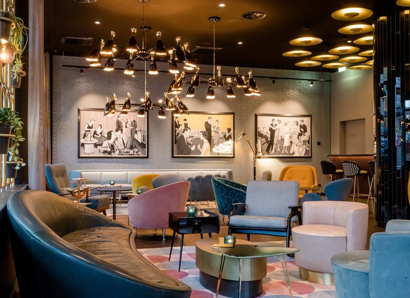 Lounge Photo