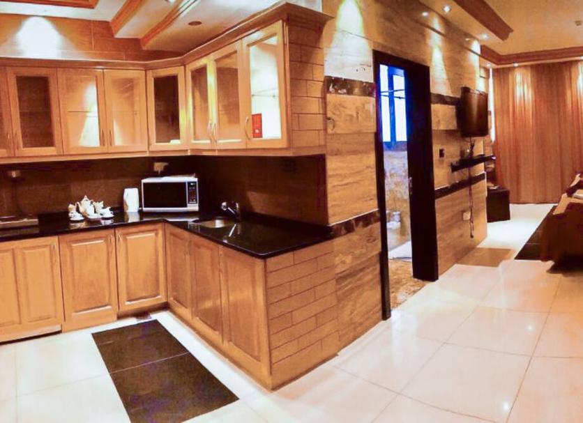 Kitchen Photo