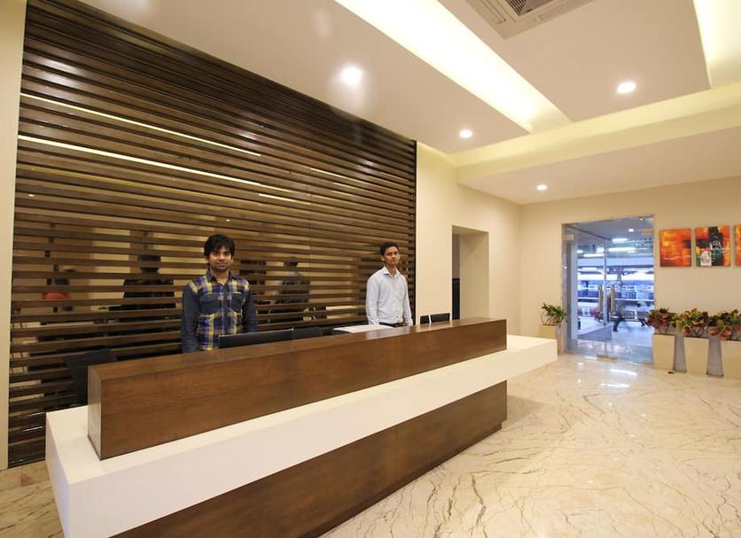 Front desk Photo