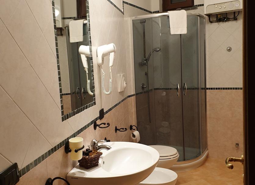 Bathroom Photo