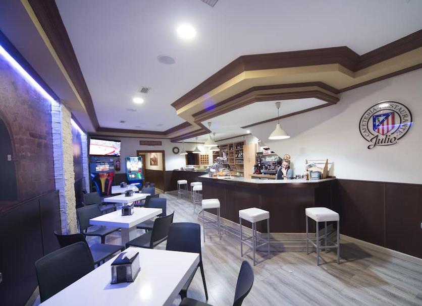 Bar Photo