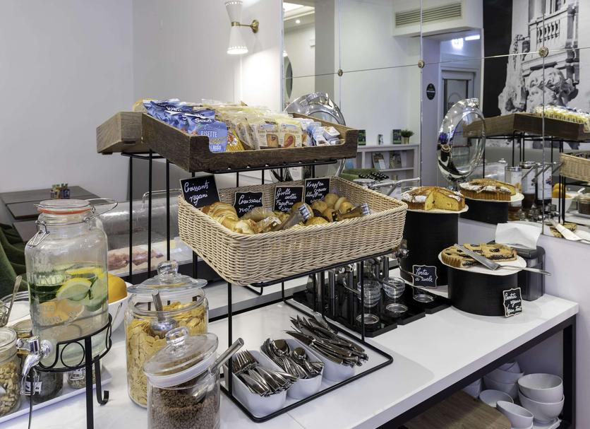 Buffet Photo