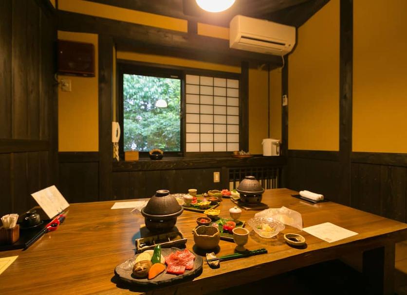 Dining room Photo