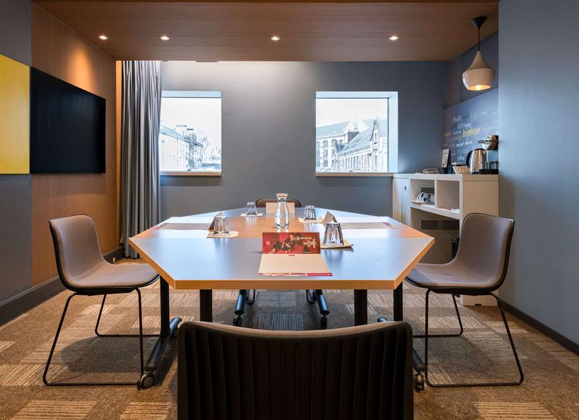 Conference room Photo