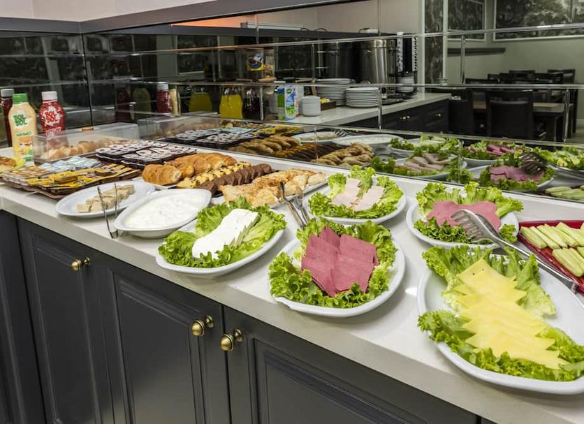 Buffet Photo