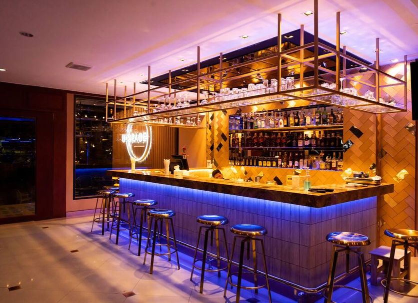 Bar Photo
