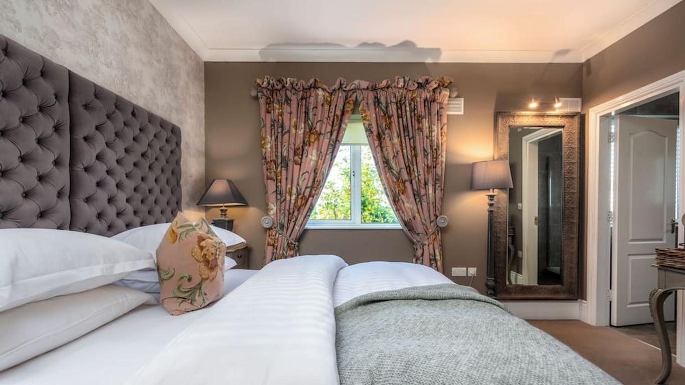 The Rooms at Cunningham's - adults Only