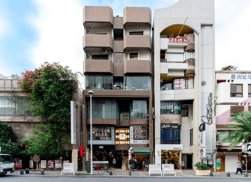 Building Photo