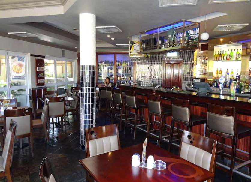 Bar Photo