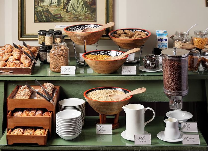 Buffet Photo