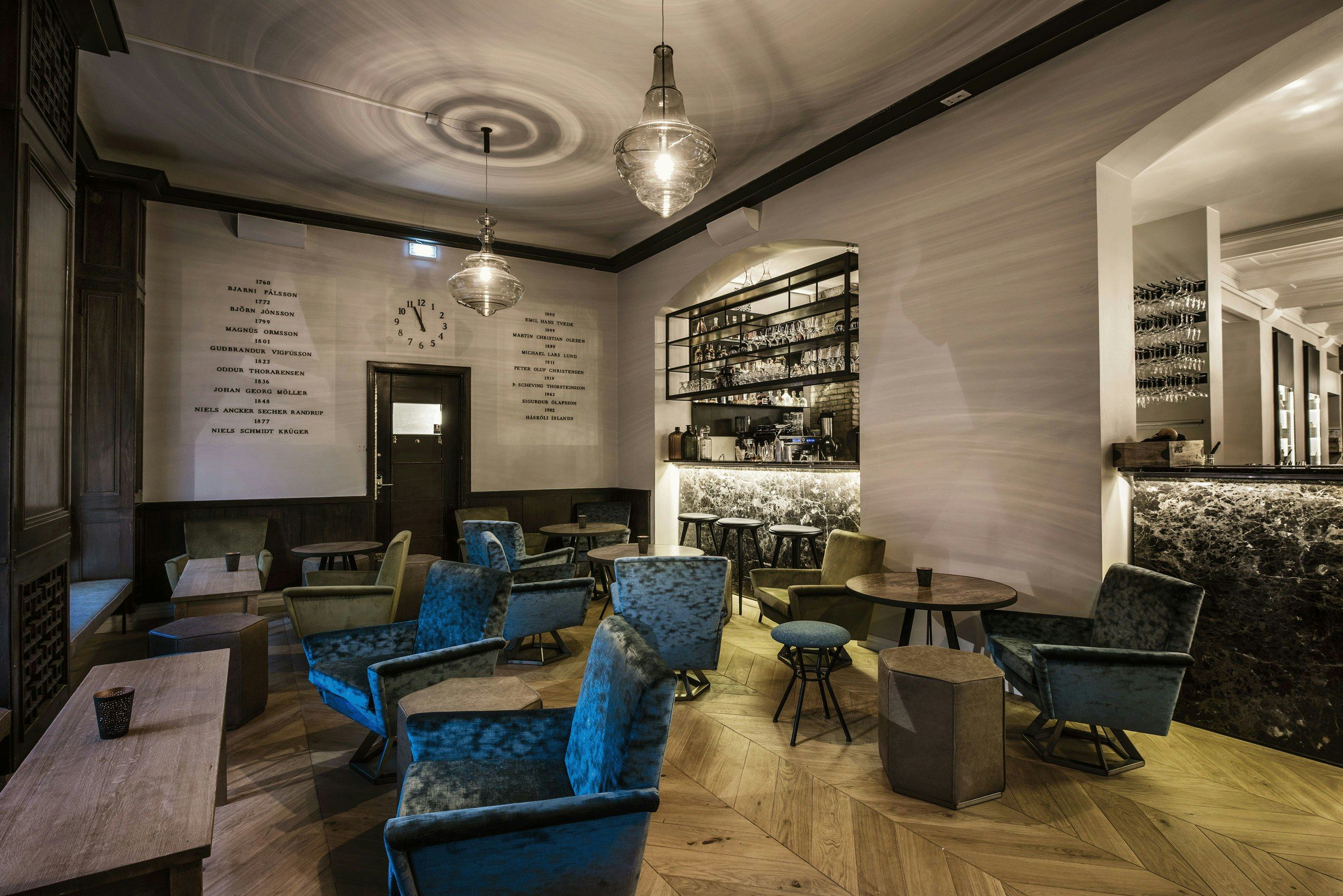 Lounge Photo
