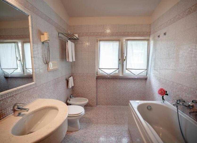 Bathroom Photo