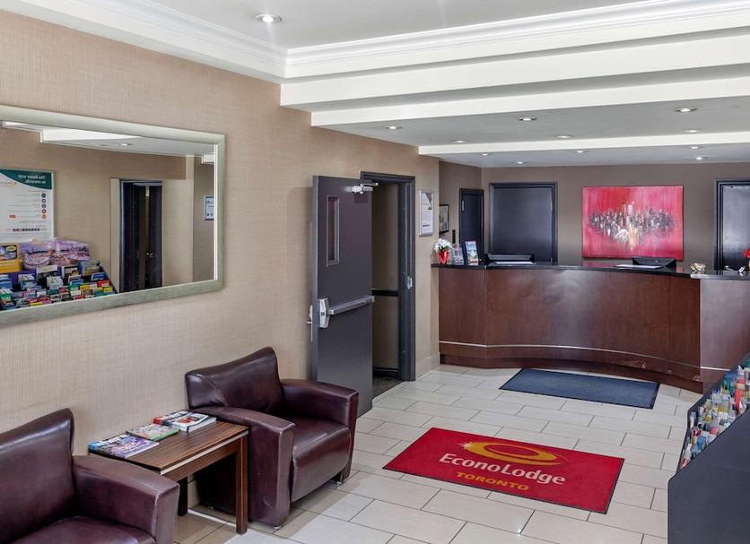 Front desk Photo