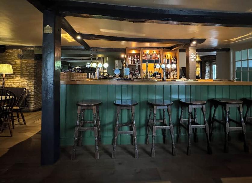 Bar Photo