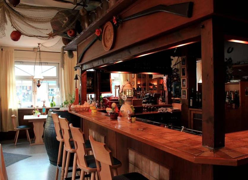 Bar Photo