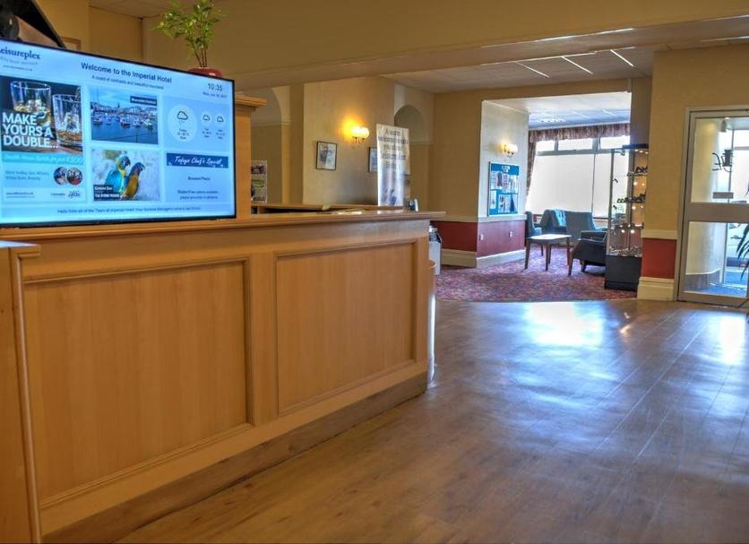 Front desk Photo
