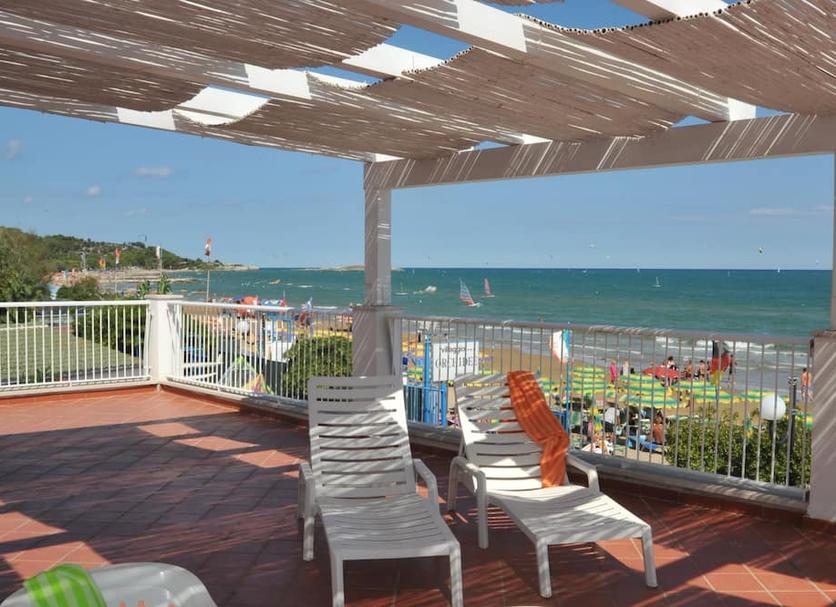 Balcony Photo
