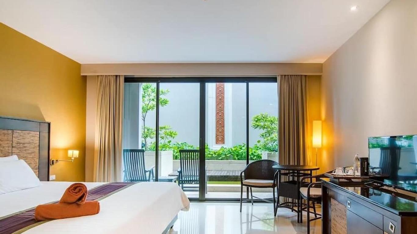 Tara Mantra Cha-Am Resort