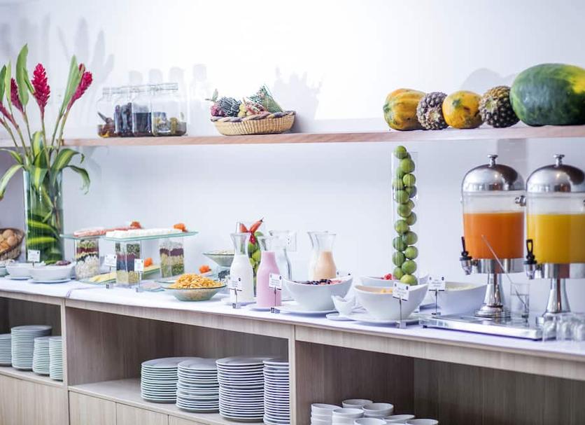 Buffet Photo
