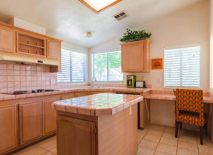 Kitchen Photo