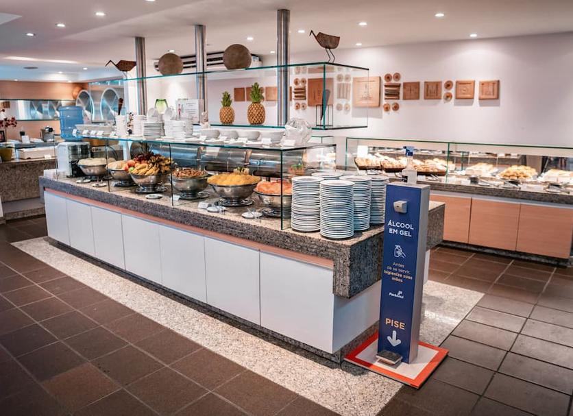 Buffet Photo