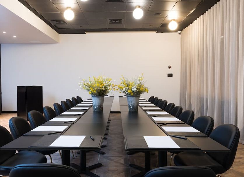 Conference room Photo