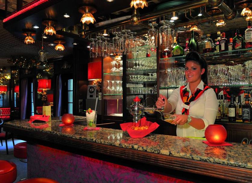 Bar Photo