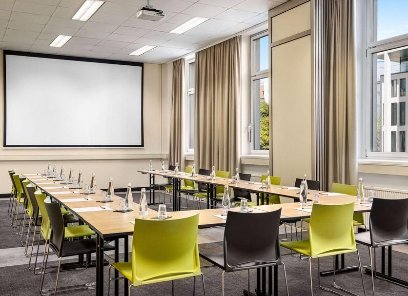 Conference room Photo
