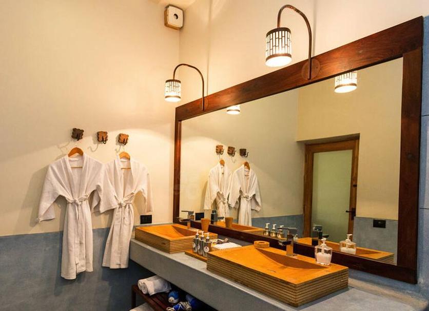 Bathroom Photo
