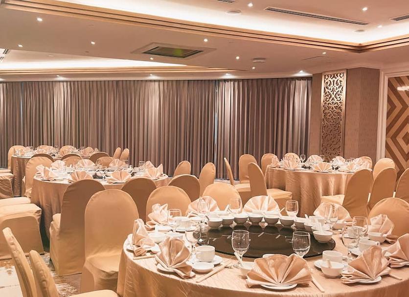 Banquet hall Photo
