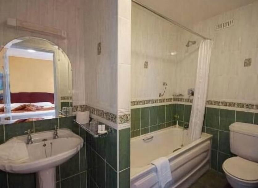 Bathroom Photo