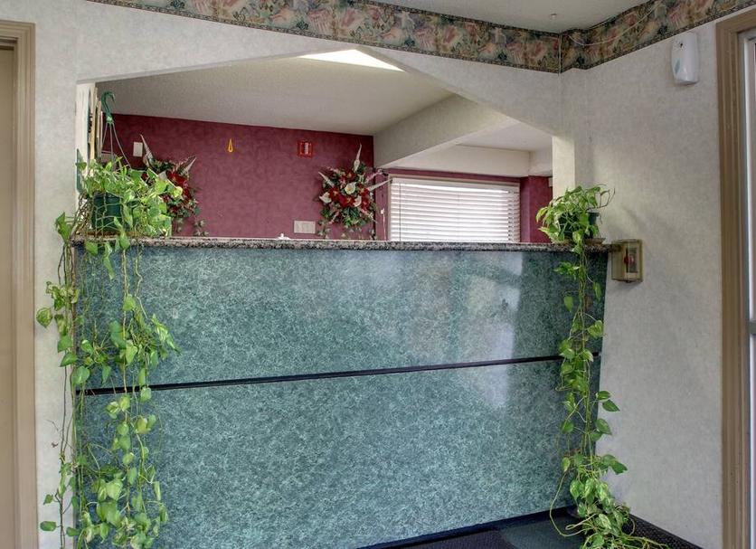 Front desk Photo