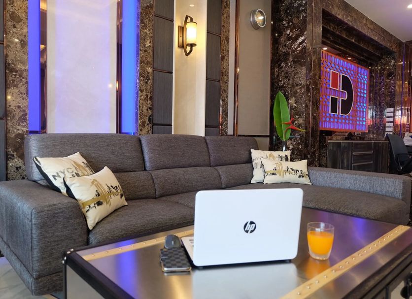 Lounge Photo