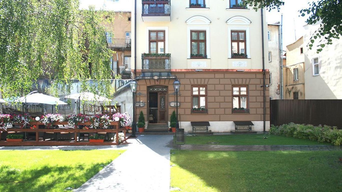 Saint Feder Hotel