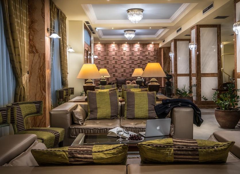 Lounge Photo