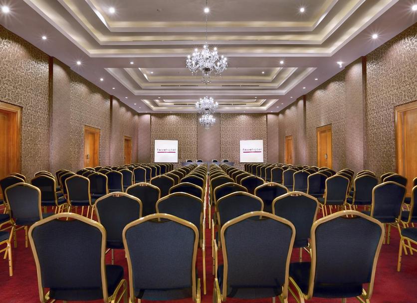 Conference room Photo