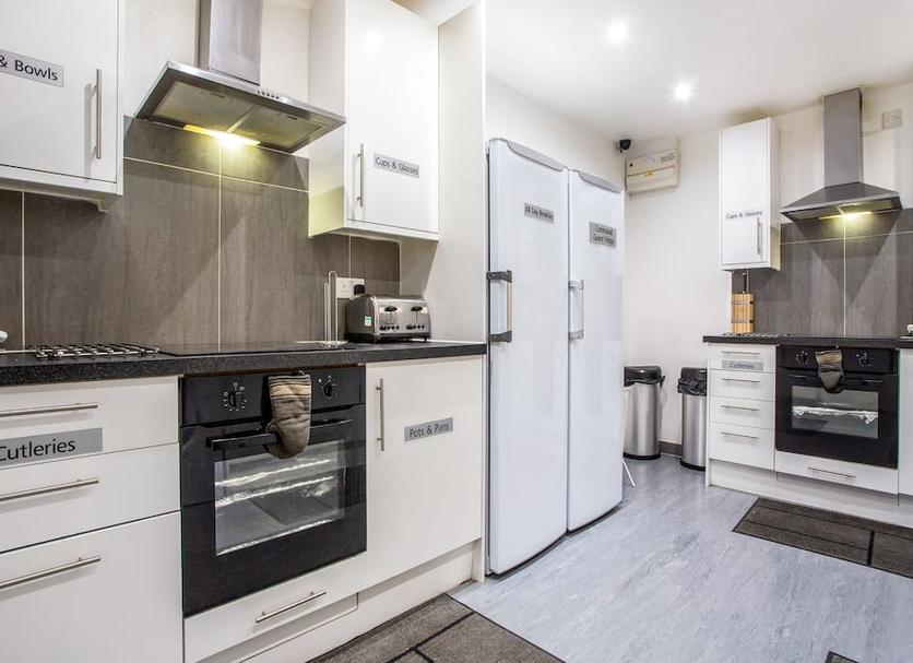 Kitchen Photo