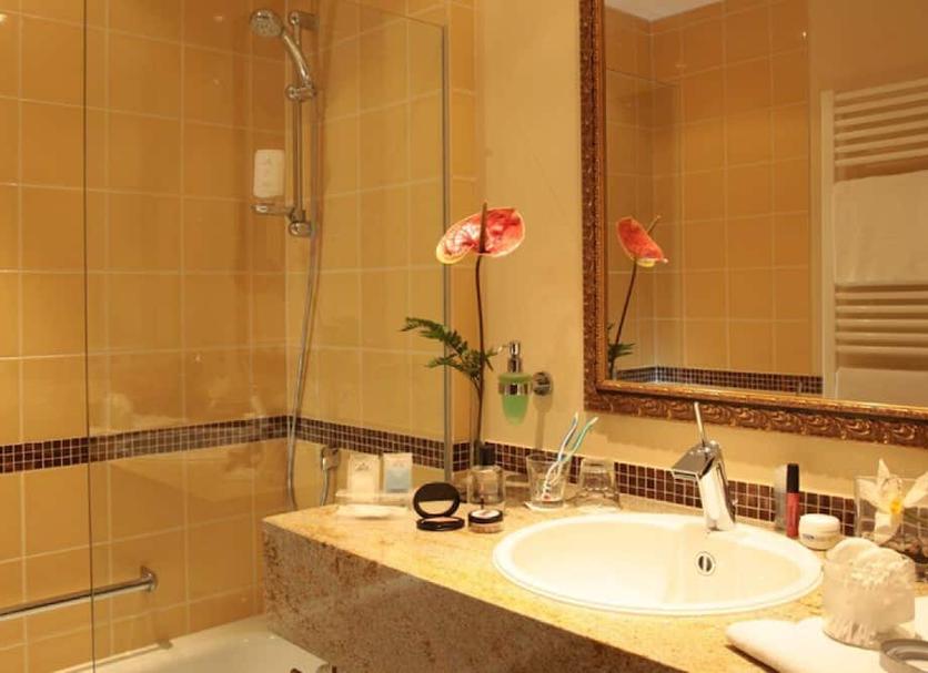 Bathroom Photo