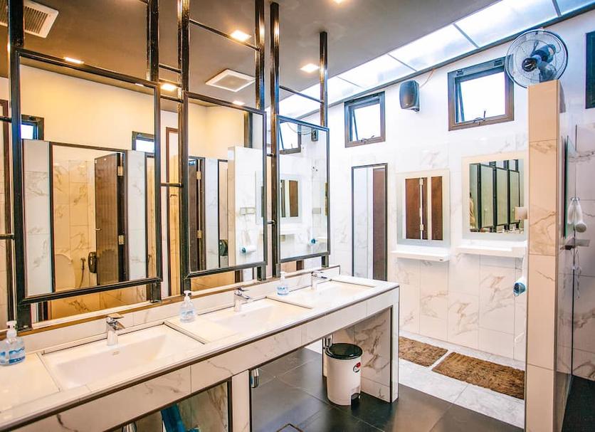 Bathroom Photo