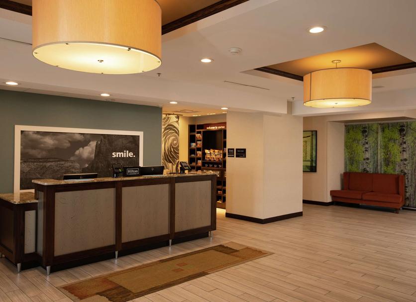 Front desk Photo
