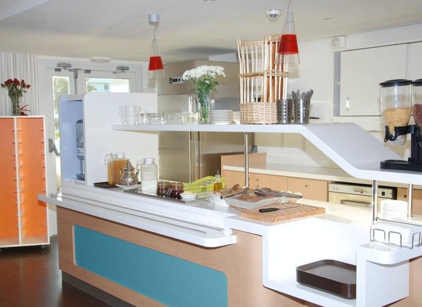Kitchen Photo