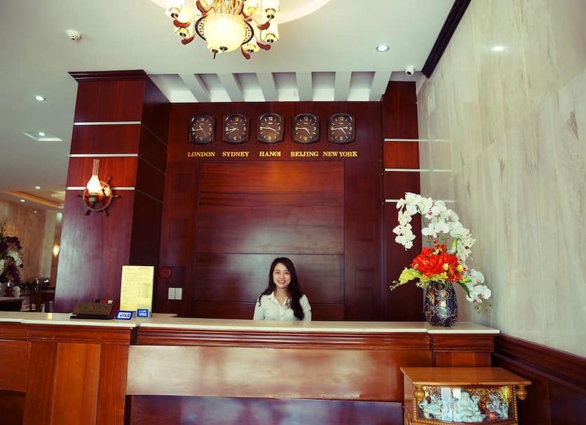 Front desk Photo