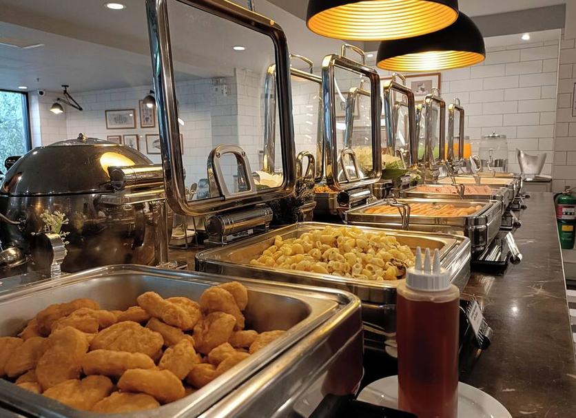 Buffet Photo