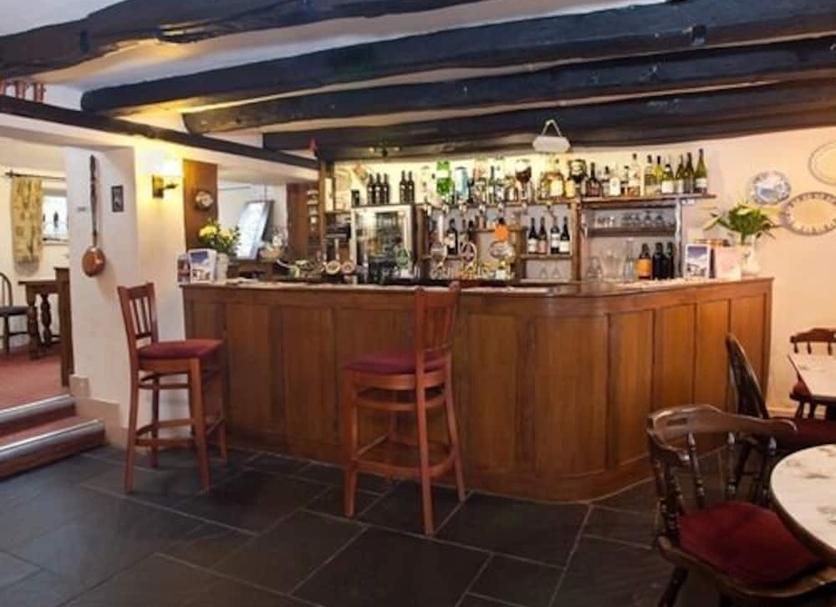 Bar Photo