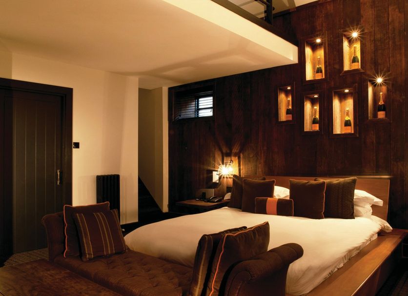 Bedroom Photo