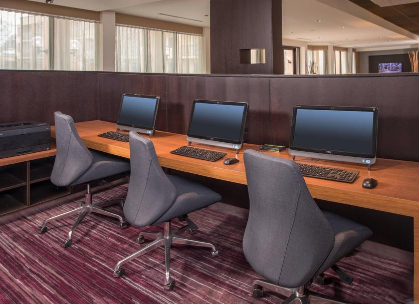 Business centre Photo