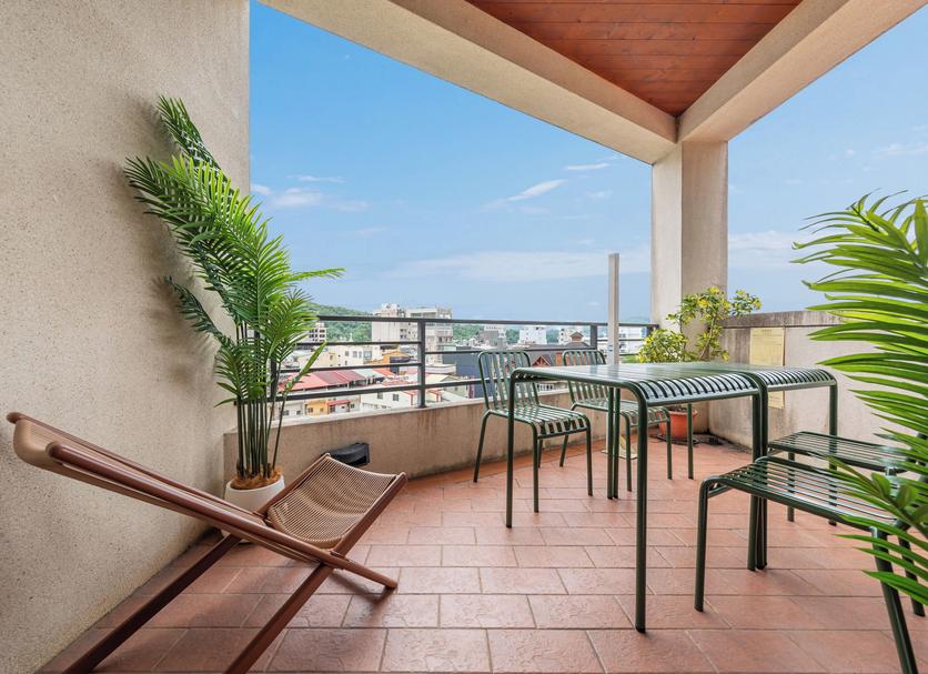 Balcony Photo