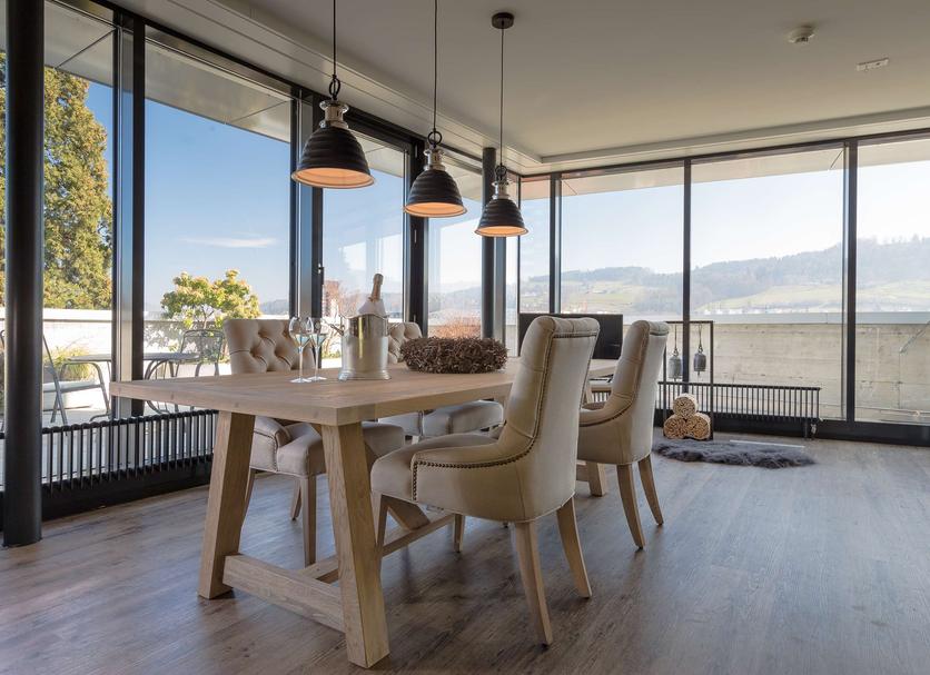 Dining room Photo