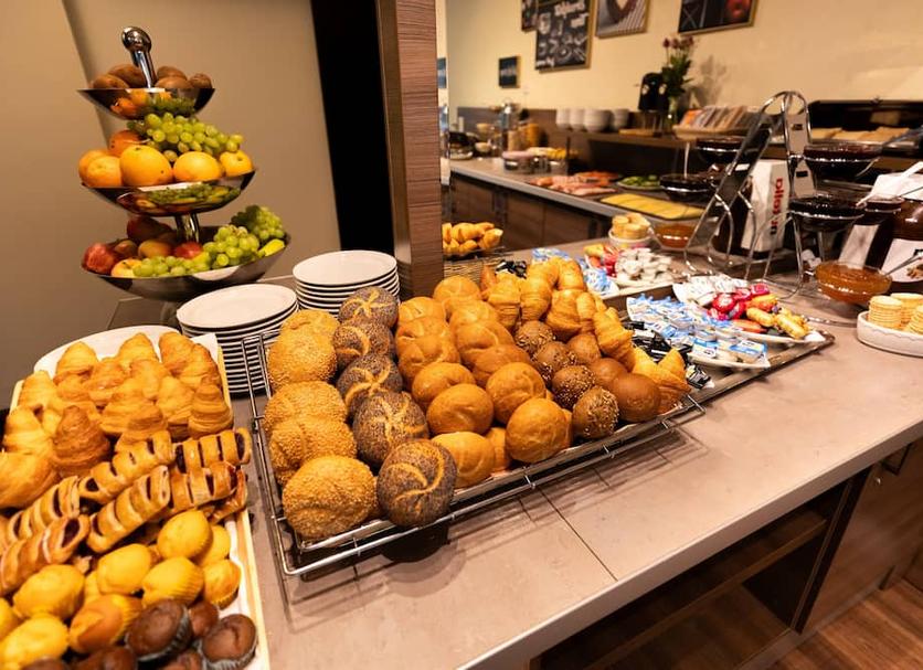 Buffet Photo