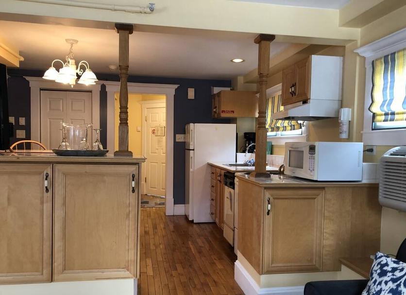 Kitchen Photo